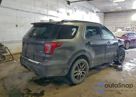 2016 Ford Explorer Sport z USA, uszkodzony, nr VIN 1FM5K8GT8GGA37907